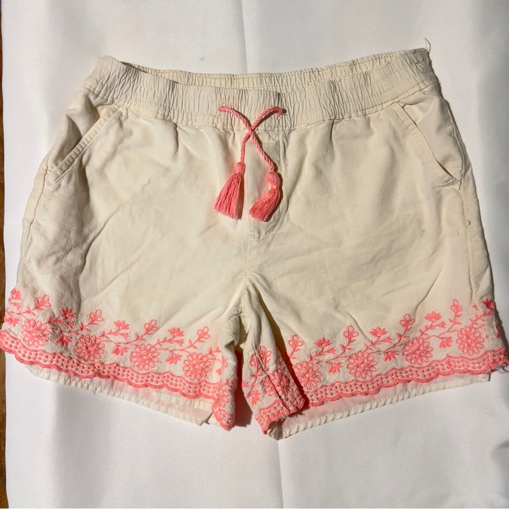 GAP Embroidered Summer Shorts